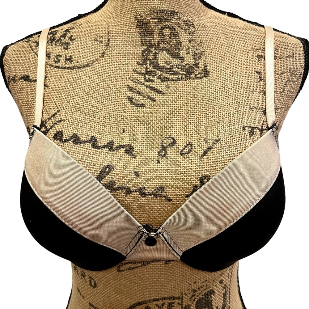 Jezebel Black and Cream Bra